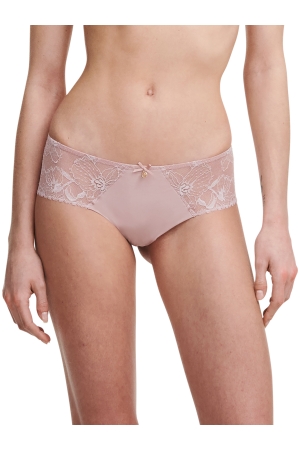 Шорты CHANTELLE C21U40